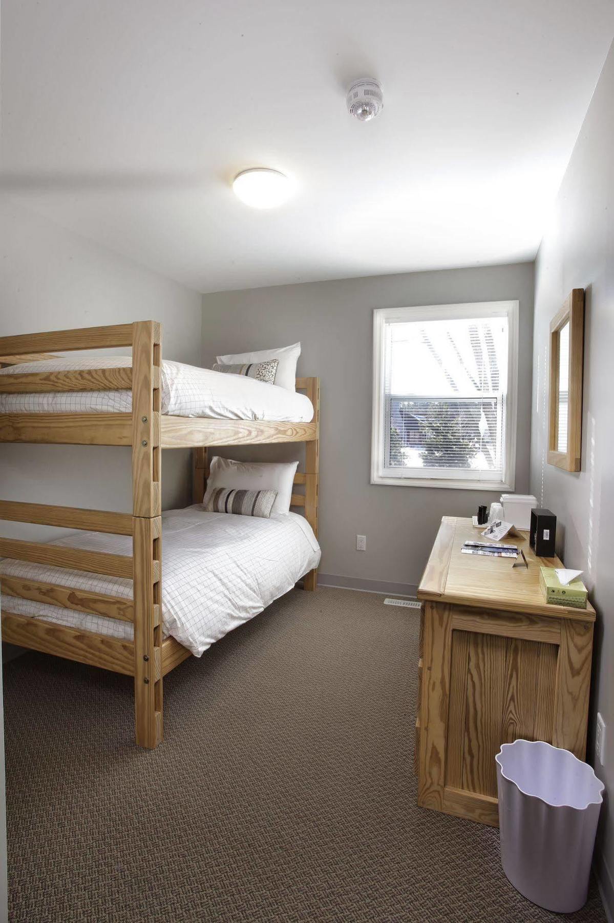 Killarney Mountain Lodge Екстериор снимка