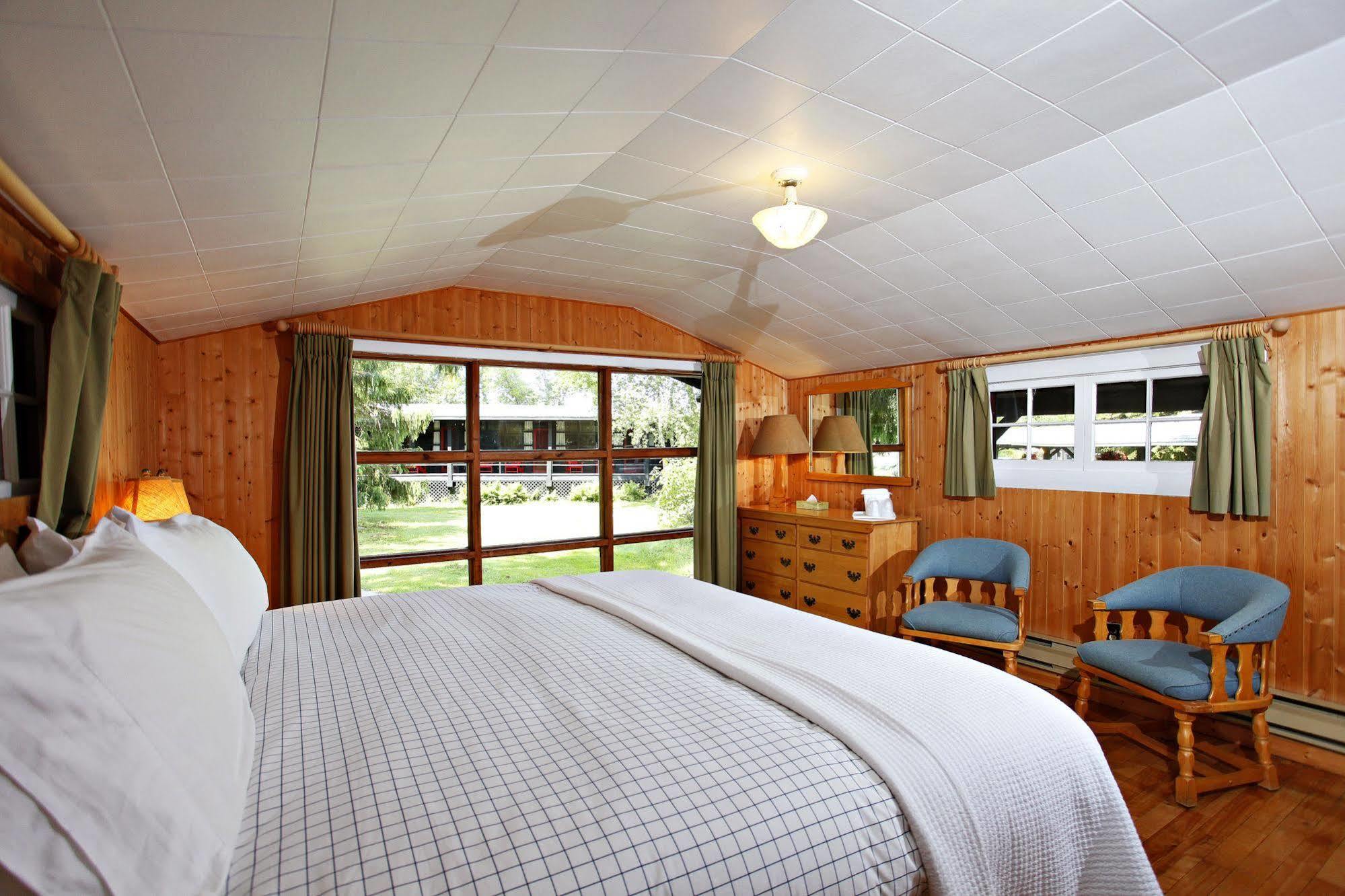 Killarney Mountain Lodge Екстериор снимка