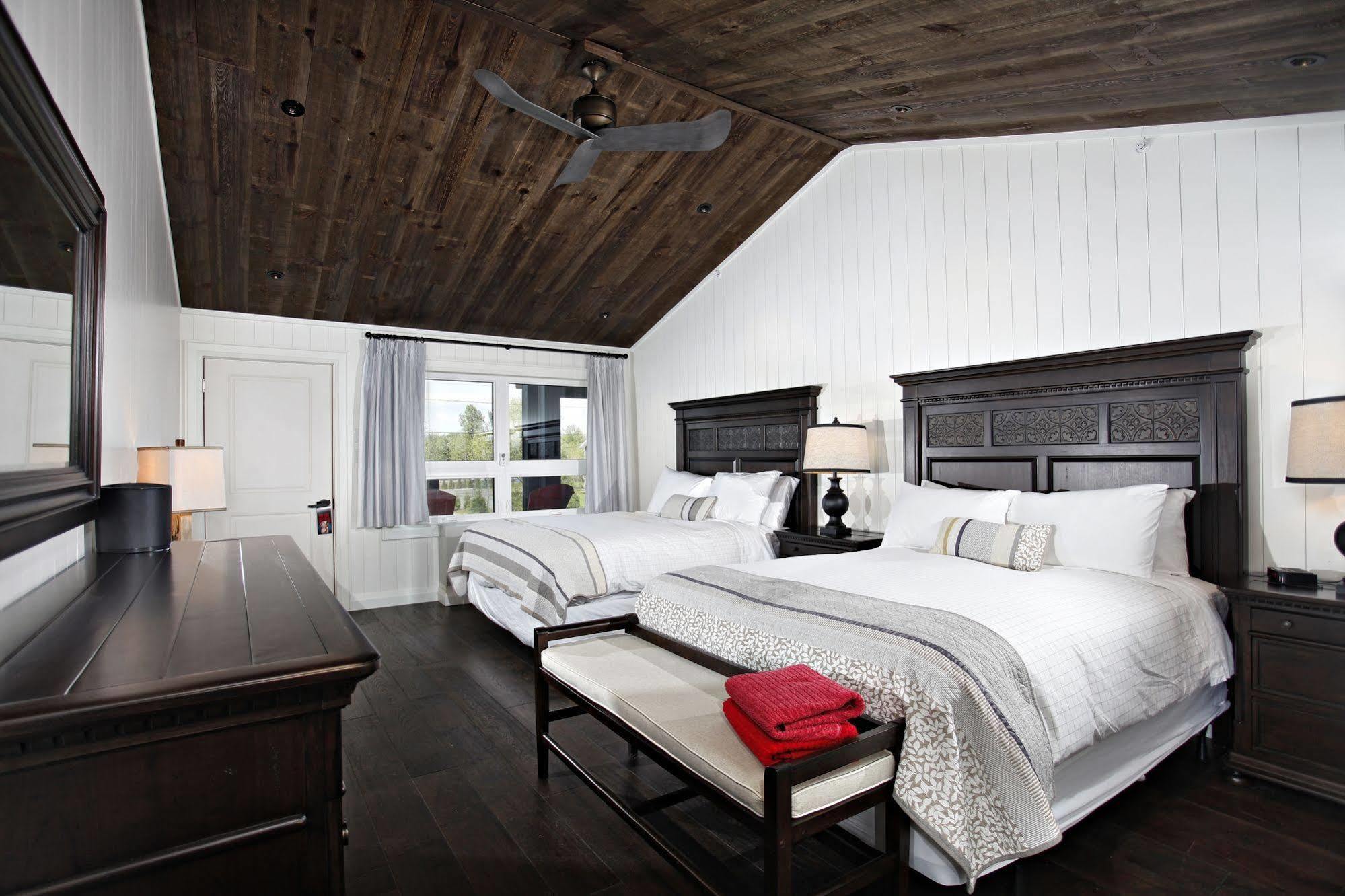 Killarney Mountain Lodge Екстериор снимка